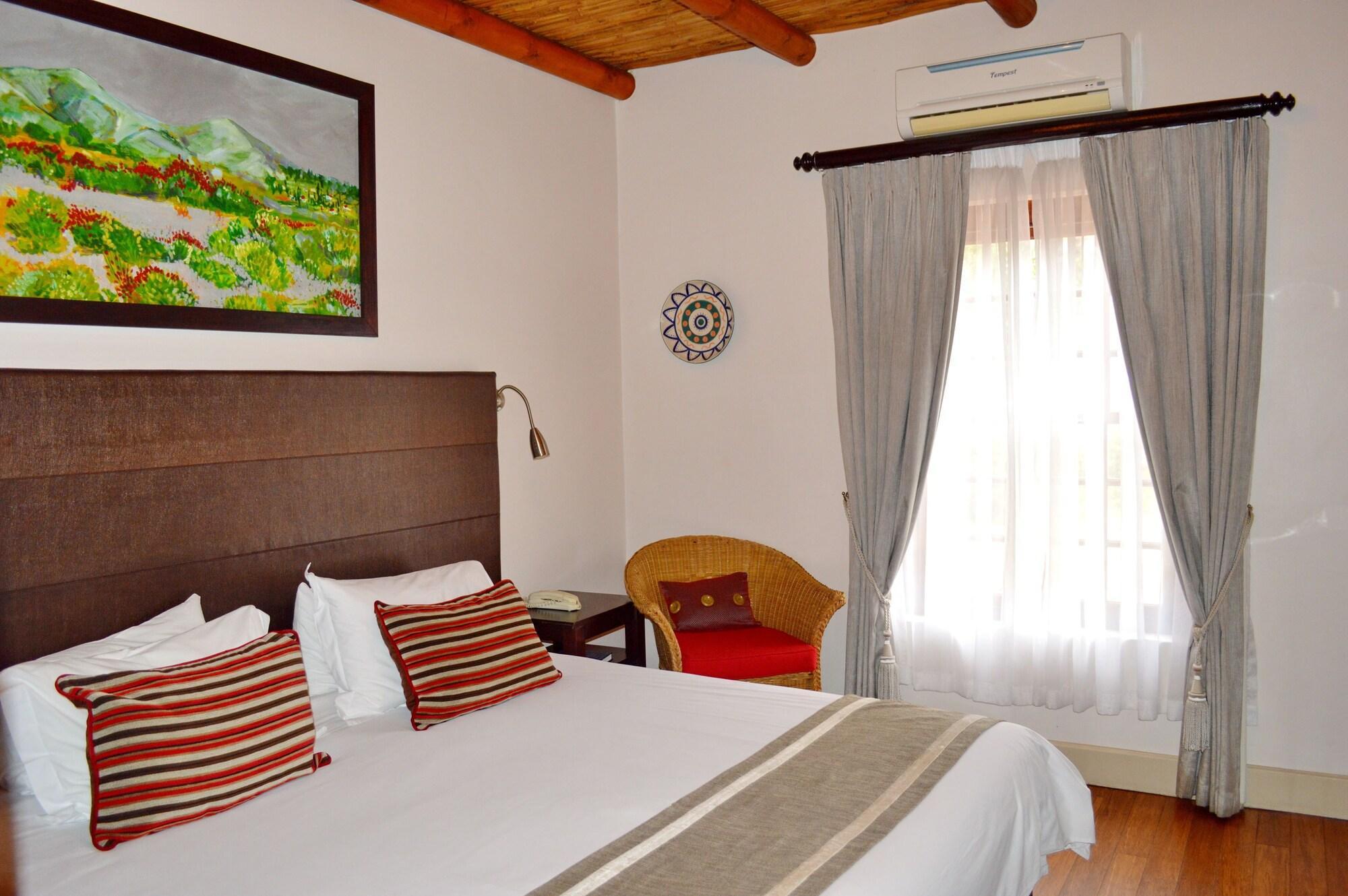 Oakhurst Hotel George Ngoại thất bức ảnh