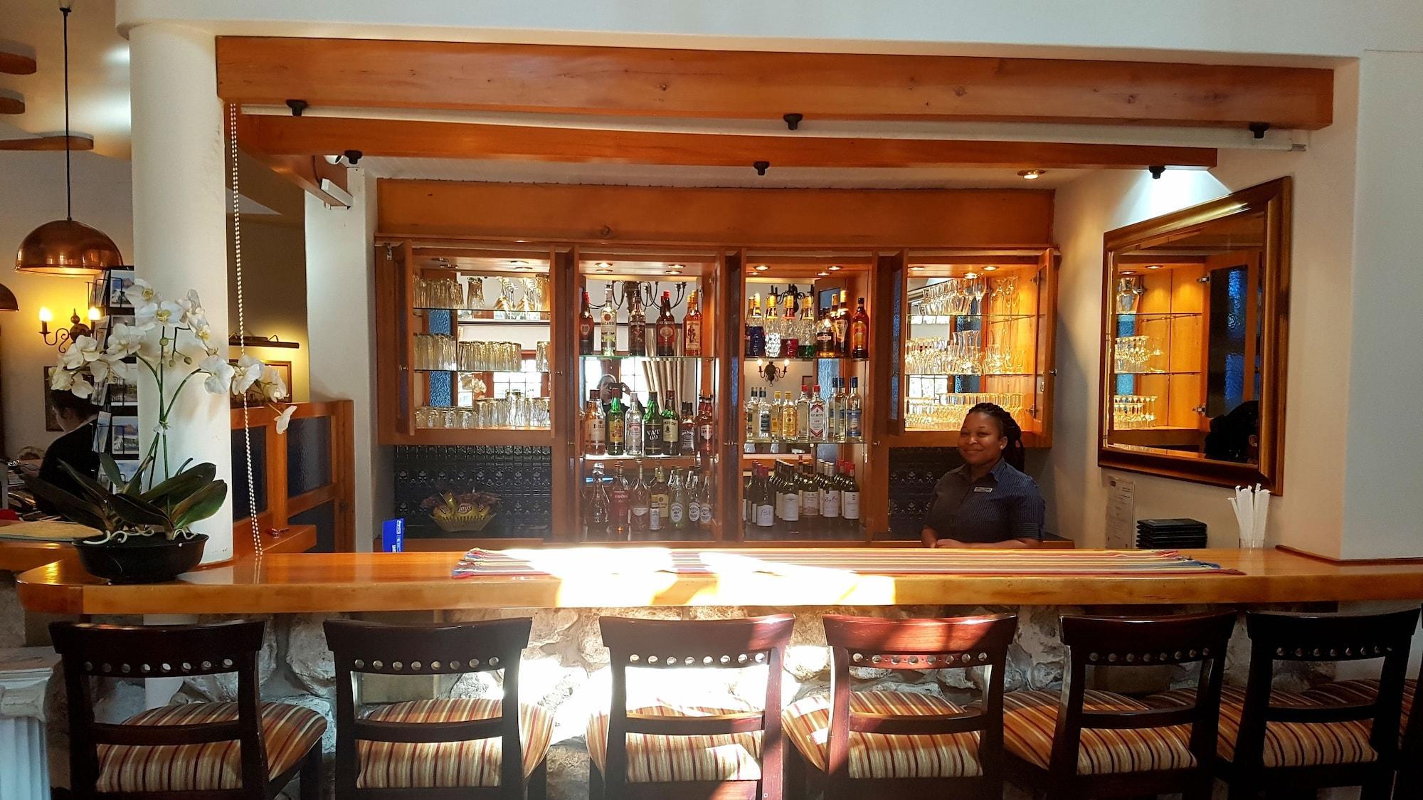 Oakhurst Hotel George Ngoại thất bức ảnh